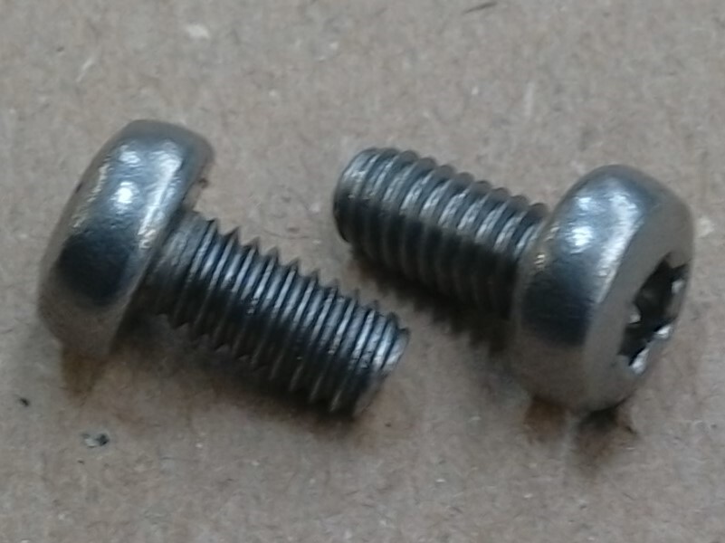 Linsenschrb. M4x8 TX20 V2A